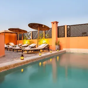 Riad 64 & ***